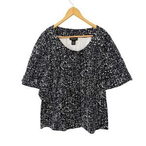 Lane Bryant Black White Pattern Design Cuffed Short Sleeve Open Style Jacket